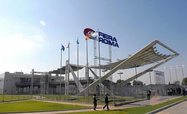 Minerva House - Airport And Fiera Appartement Fiumicino Buitenkant foto